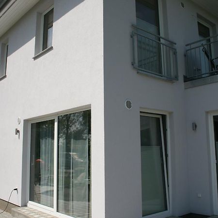 Uebernachtung Bei Michael - Ferienwohnung Rostock Extérieur photo