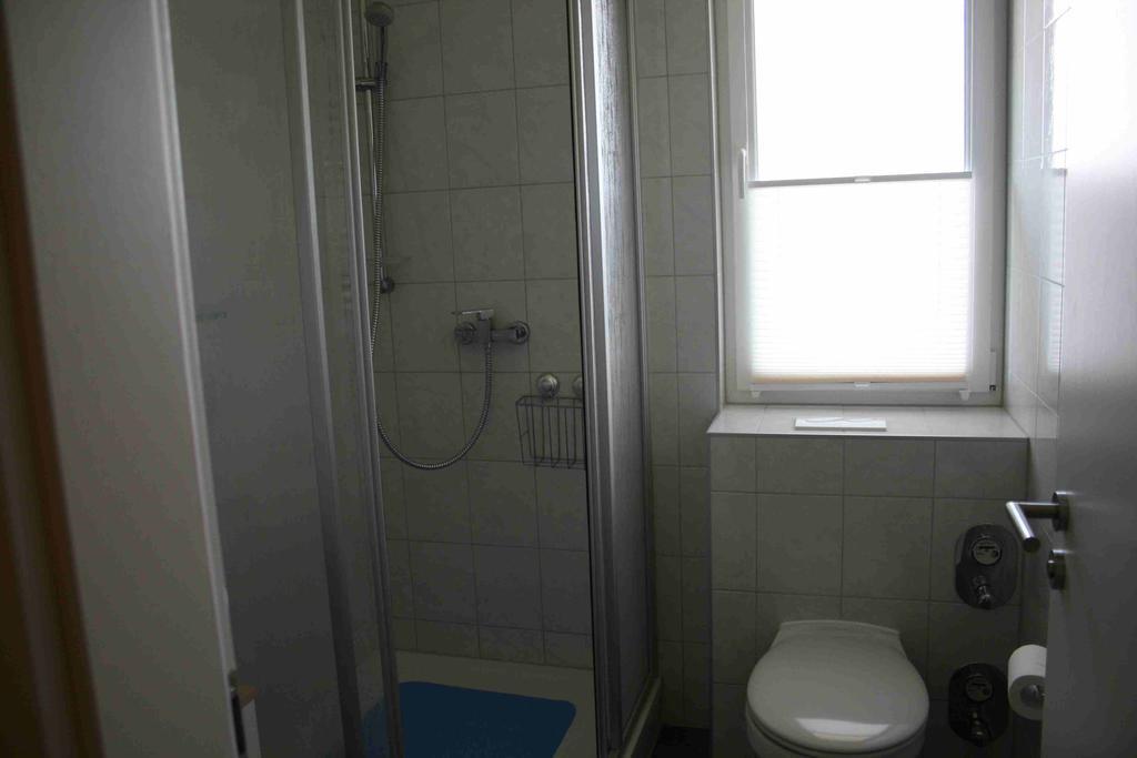 Uebernachtung Bei Michael - Ferienwohnung Rostock Chambre photo