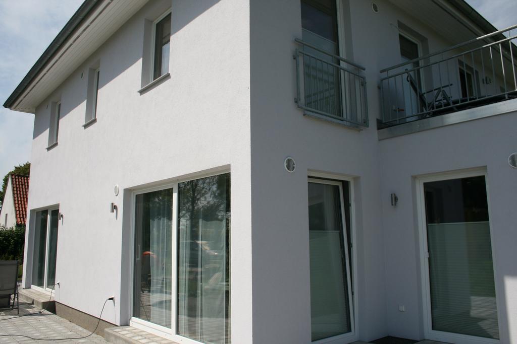 Uebernachtung Bei Michael - Ferienwohnung Rostock Extérieur photo